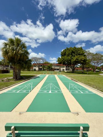 12005 Poinciana Boulevard 103, Royal Palm Beach, FL 33411