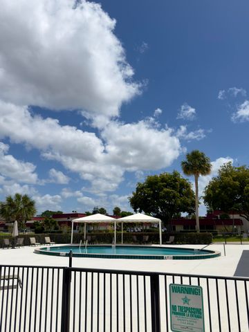 12005 Poinciana Boulevard 103, Royal Palm Beach, FL 33411