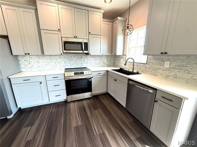 118 Joe D Drive, Jonesburg, MO 63351