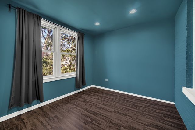 431 S East Avenue 1N, Oak Park, IL 60302