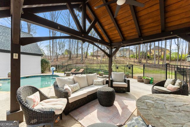 2195 E Maddox Road, Buford, GA 30519