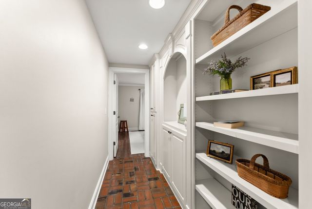 2195 E Maddox Road, Buford, GA 30519