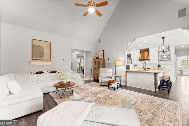 2195 E Maddox Road, Buford, GA 30519