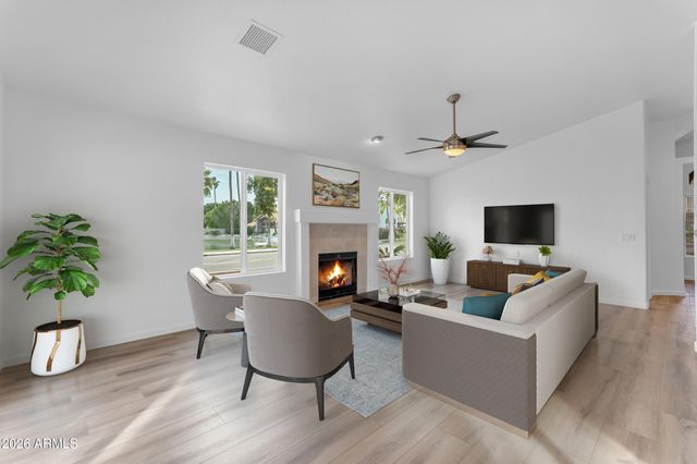 15635 S 37TH Way, Phoenix, AZ 85048