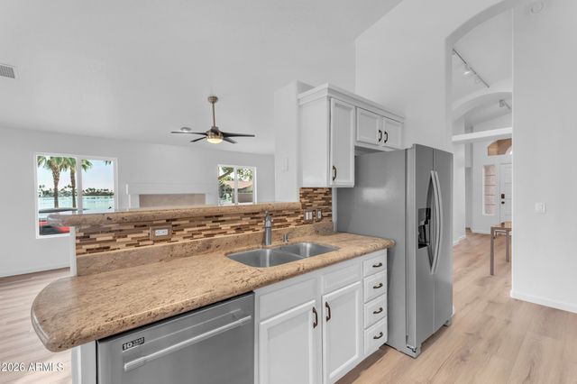 15635 S 37TH Way, Phoenix, AZ 85048