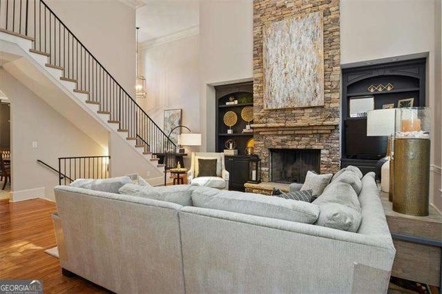 208 Grandmar Chase, Canton, GA 30115