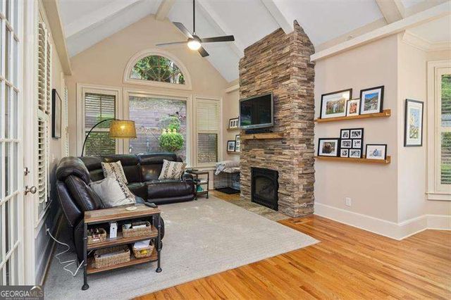 208 Grandmar Chase, Canton, GA 30115