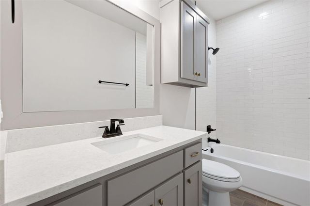 2816 Bison Drive, Edmond, OK 73034