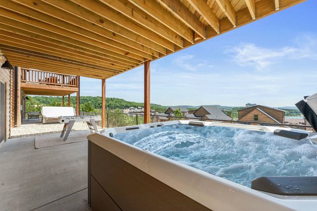 127 Summertime Court, Branson, MO 65616