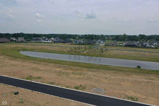 1726 Mill Pond Court, Franklin, IN 46131