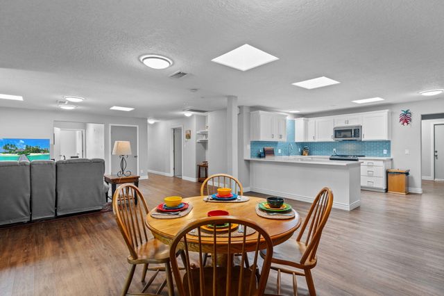 1500 N MESA Road, Belen, NM 87002