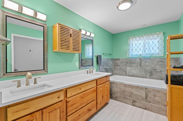 1500 N MESA Road, Belen, NM 87002