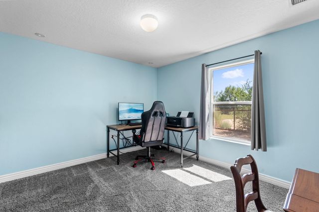 1500 N MESA Road, Belen, NM 87002