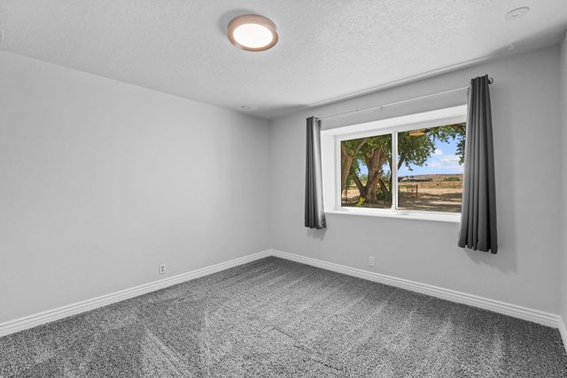 1500 N MESA Road, Belen, NM 87002