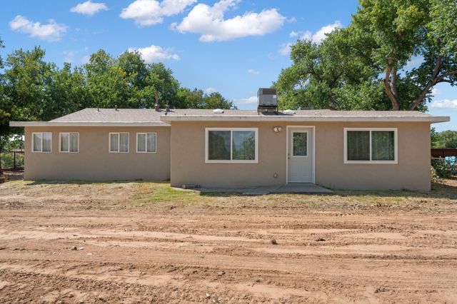 1500 N MESA Road, Belen, NM 87002