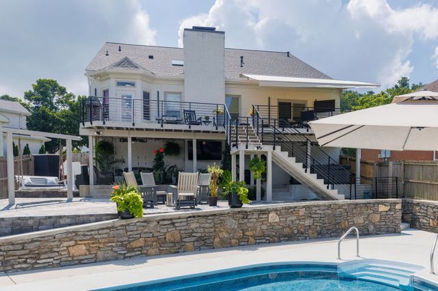 516 Stratford Ct, Franklin, TN 37069