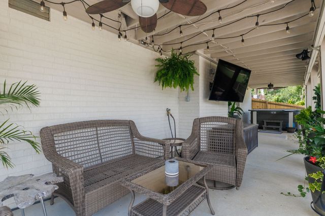 516 Stratford Ct, Franklin, TN 37069