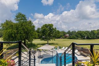 516 Stratford Ct, Franklin, TN 37069