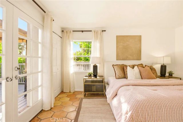 3718 2nd, La Crescenta, CA 91214