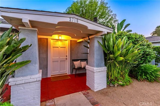 3718 2nd, La Crescenta, CA 91214