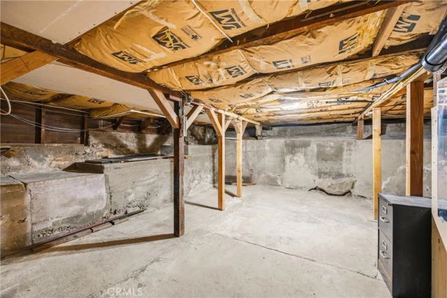 3718 2nd, La Crescenta, CA 91214