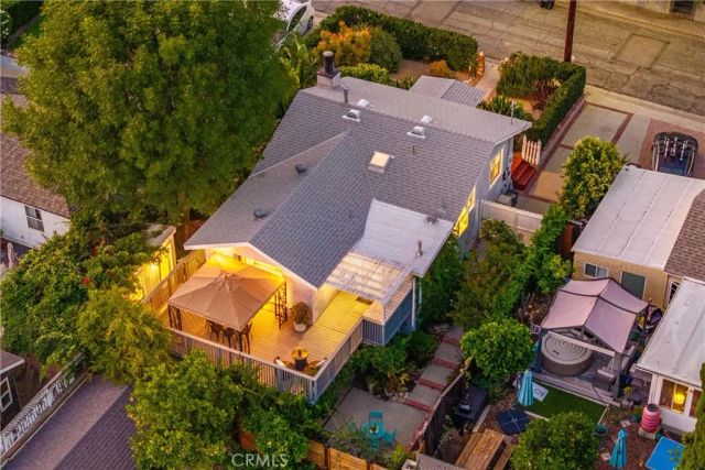 3718 2nd, La Crescenta, CA 91214