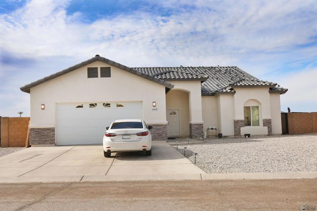 12828 S Drucilla Ln, Yuma, AZ 85367