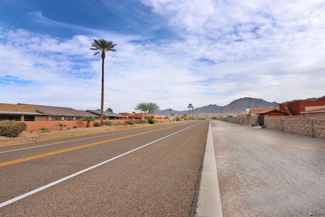 12828 S Drucilla Ln, Yuma, AZ 85367