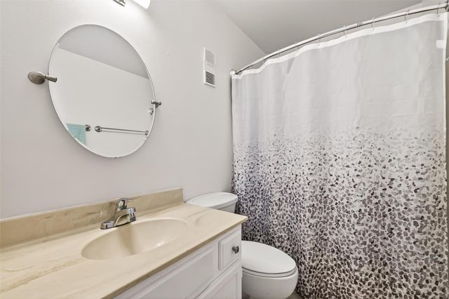 6541 Wanda Lane, Houston, TX 77074