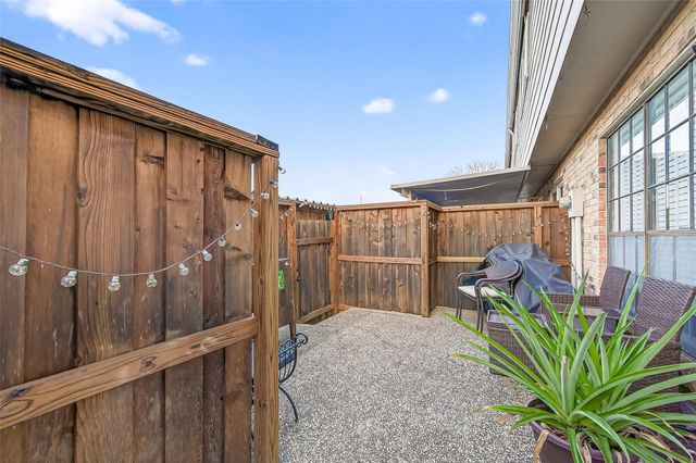 6541 Wanda Lane, Houston, TX 77074