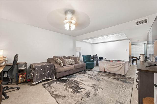 6541 Wanda Lane, Houston, TX 77074