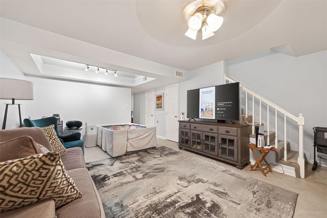 6541 Wanda Lane, Houston, TX 77074