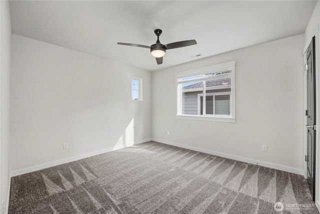 13134 180th Avenue E, Bonney Lake, WA 98391