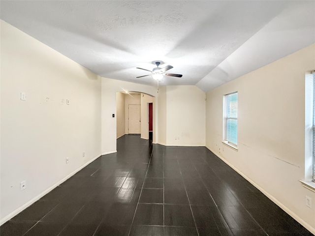 1831 Mickle Creek Drive, Houston, TX 77049