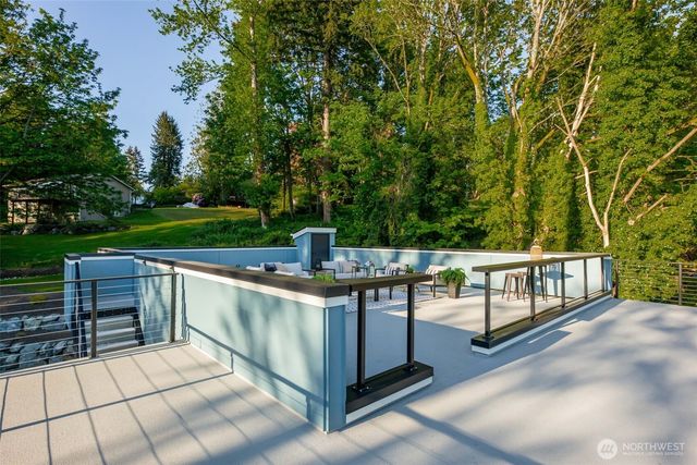 10719 Lake View Drive, Lake Stevens, WA 98258