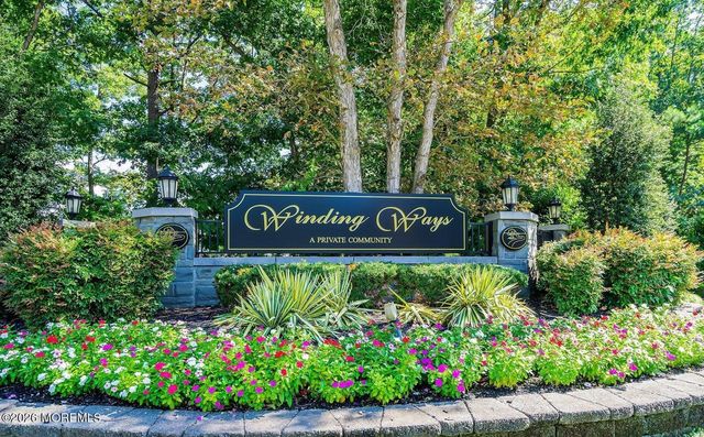 18 Eaton Court, Jackson, NJ 08527