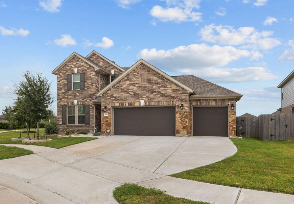 18942 Lynnwood Crest Drive, Manvel, TX 77578