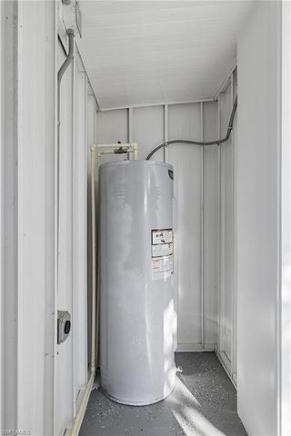 123 Connecticut RD, Lehigh Acres, FL 33936