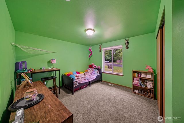 21711 Beachside Drive SE, Yelm, WA 98597