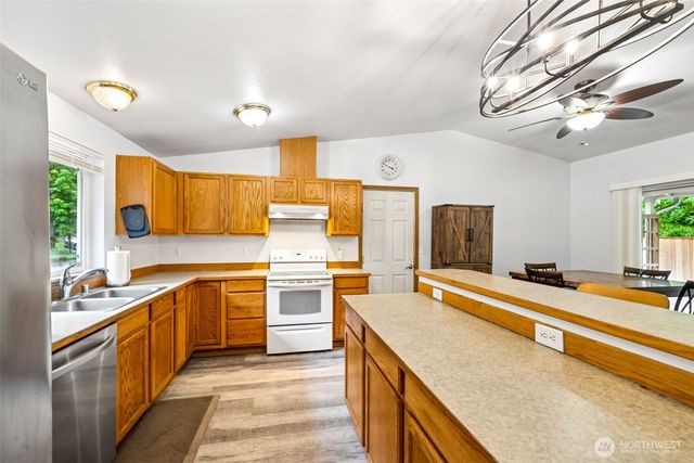 21711 Beachside Drive SE, Yelm, WA 98597