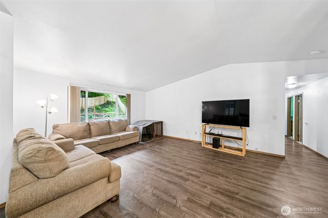 21711 Beachside Drive SE, Yelm, WA 98597