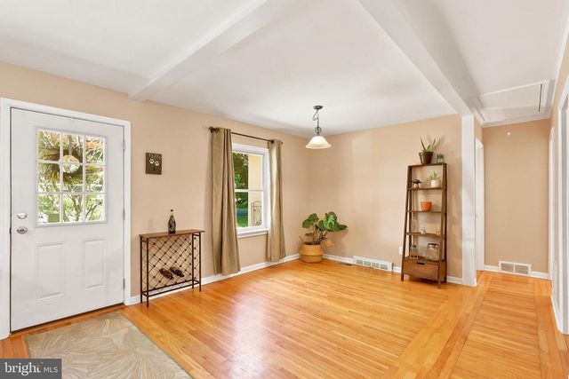 1372 BIRCH RD, Upper Black Eddy, PA 18972