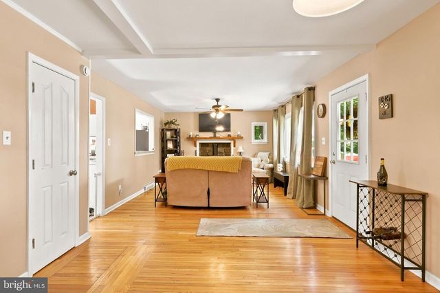 1372 BIRCH RD, Upper Black Eddy, PA 18972