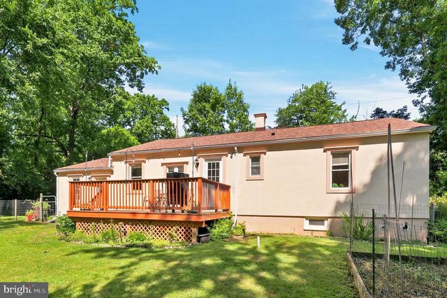 1372 BIRCH RD, Upper Black Eddy, PA 18972