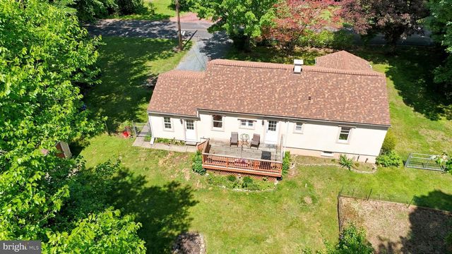 1372 BIRCH RD, Upper Black Eddy, PA 18972