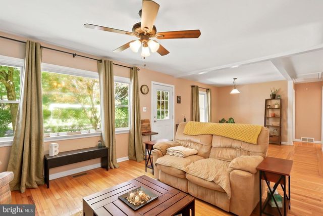1372 BIRCH RD, Upper Black Eddy, PA 18972