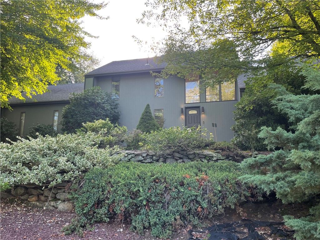 104 Alpine Estates Drive, Cranston, RI 02921