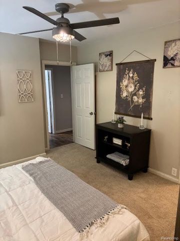 7029 Jackson Avenue, Warren, MI 48091