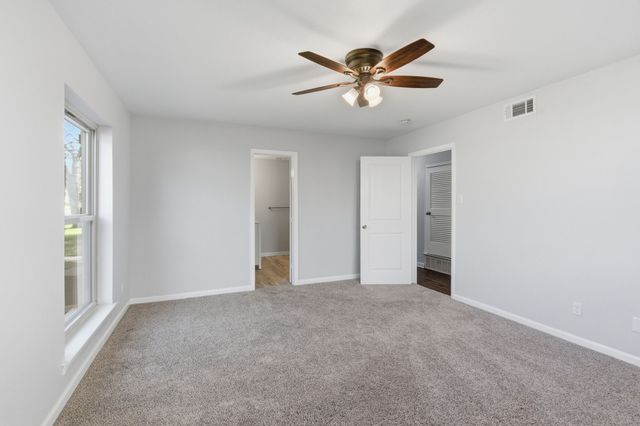 925 Mountain Terrace, Hurst, TX 76053