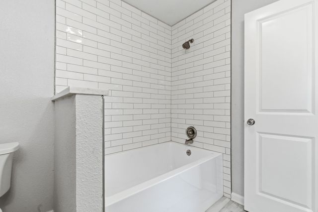 925 Mountain Terrace, Hurst, TX 76053